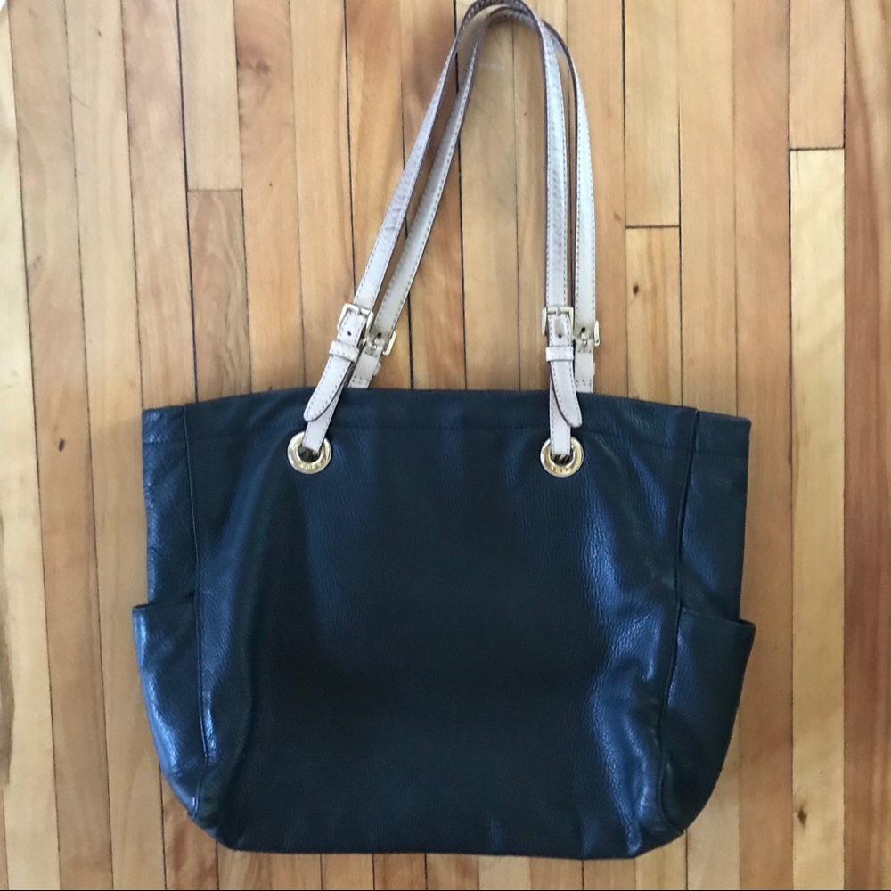 Michael Kors Black Jet Set Purse